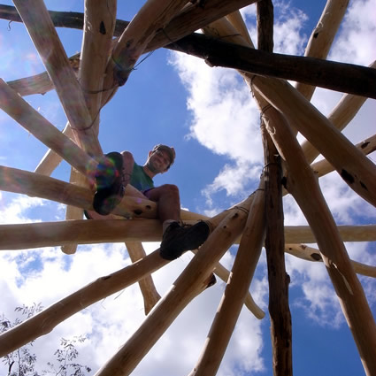 Costruire una casa in legno per bimbi