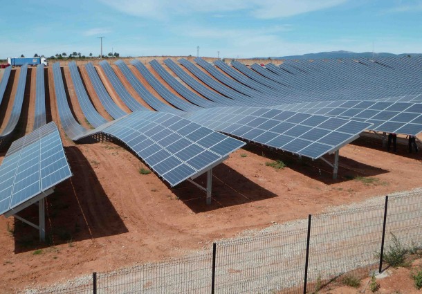 Enerqos, Gestione dei Quattro Campi Solari in Puglia
