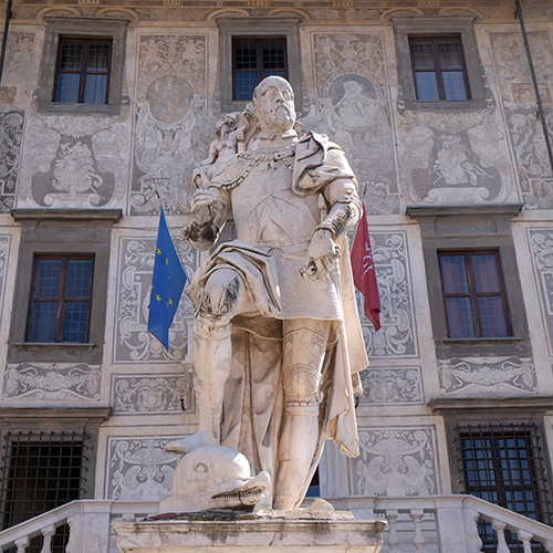 A spasso per le piazza di Pisa