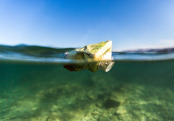 Plastica in mare: salpa il veliero di Expédition MED