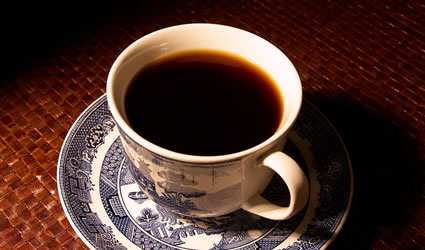 caffe_sostenibile_equosolidale_solidale_economia_sostenibile_sviluppo_caffe_coffee_miscela_concime_commercio_equo_solidale