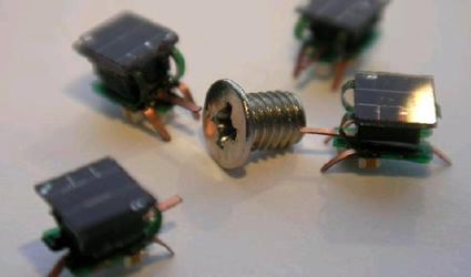 i-swarm, i-swarm microrobots, microrobots ad energia solare, micro robot ad energia solare, microrobot